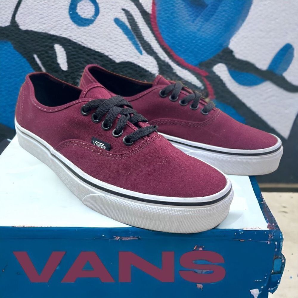 VANS Men's Low Pro Lace Up Canvas Skate Sneakers Shoes Maroon Burgundy Size 8